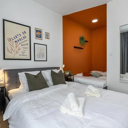 Premium 1br Old Town With Ac Close To Michalska Gate Pressburg