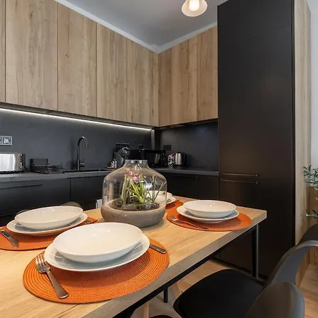 Premium 1br Old Town With Ac Close To Michalska Gate Apartment Pressburg